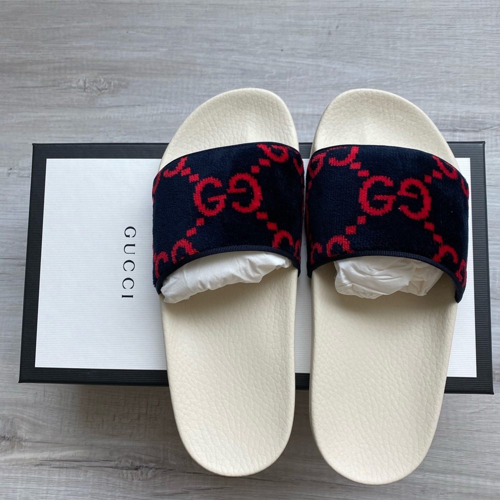 Gucci Women’s GG Cloth slide